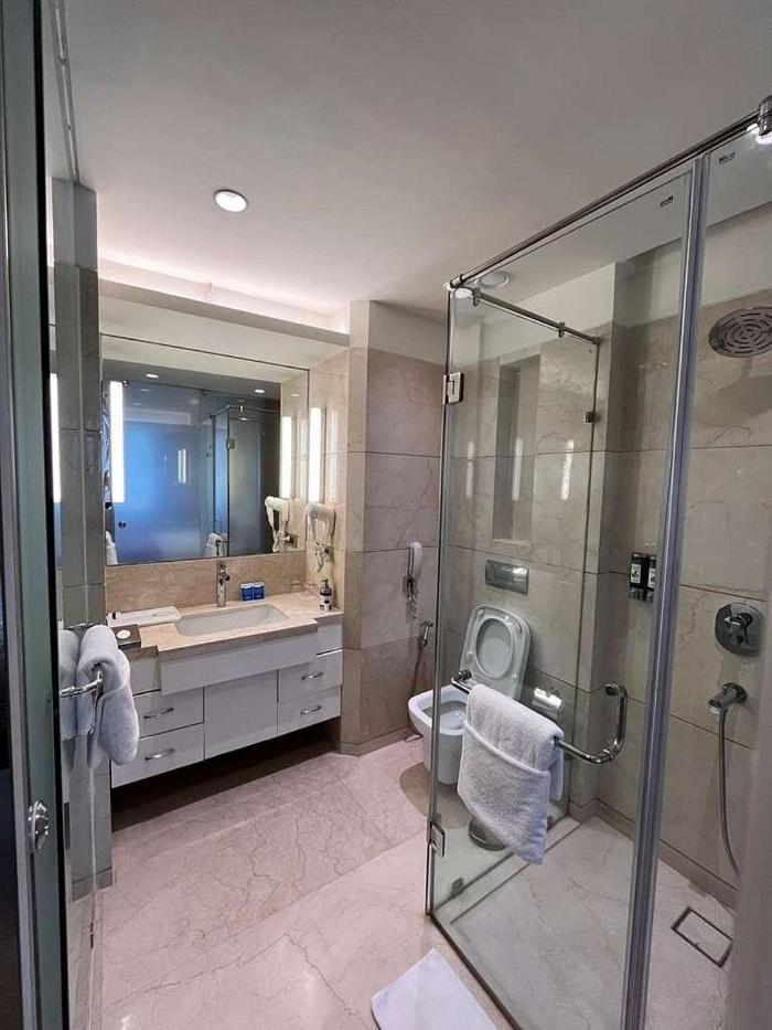 Deventure Sarovar Portico Kapashera, New Delhi Ngoại thất bức ảnh
