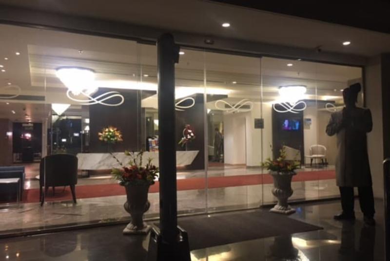 Deventure Sarovar Portico Kapashera, New Delhi Ngoại thất bức ảnh